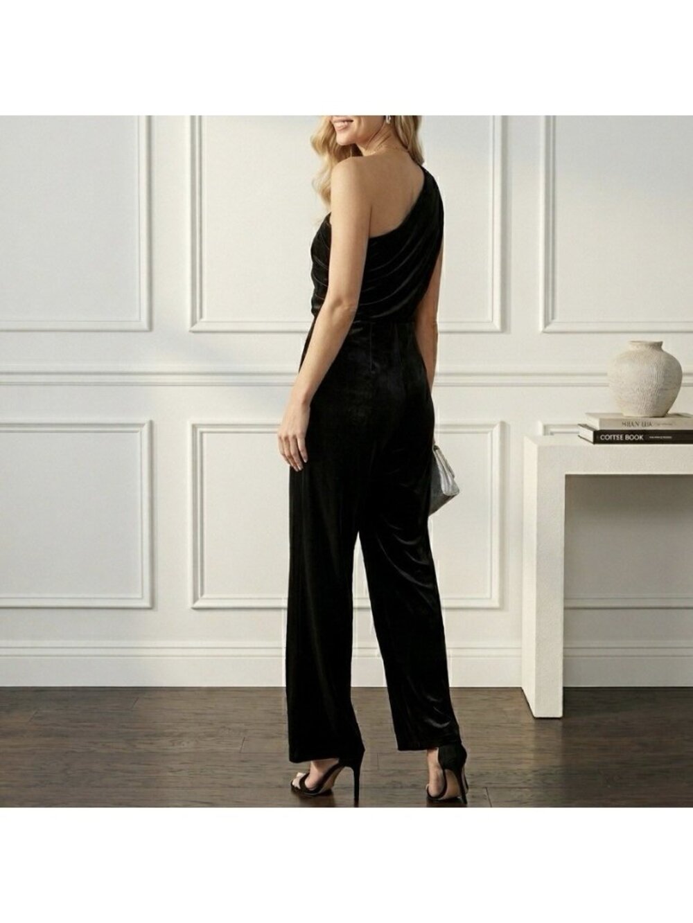 Express Velvet One Shoulder Ruched Jumpsuit Women’s L‎ Black Party Occasion NWT